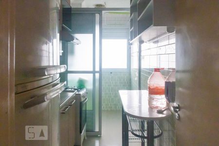 Apartamento à venda com 48m², 2 quartos e 1 vagaCozinha e Área de Serviço