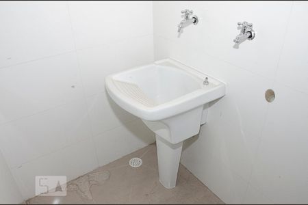Apartamento para alugar com 40m², 1 quarto e sem vagaArea de serviço 