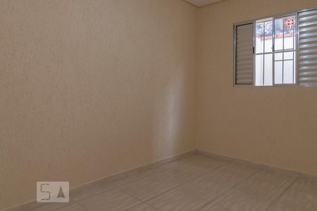 Quarto 2 de casa para alugar com 2 quartos, 80m² em Conjunto Residencial Jardim Canaã, São Paulo