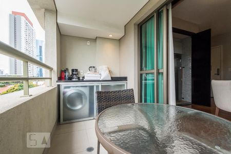 Apartamento para alugar com 43m², 1 quarto e 1 vagaVaranda