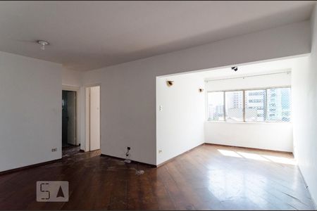 Apartamento para alugar com 109m², 3 quartos e sem vagaSala