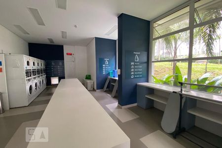 Studio à venda com 40m², 1 quarto e 1 vagaÁrea comum - Lavanderia