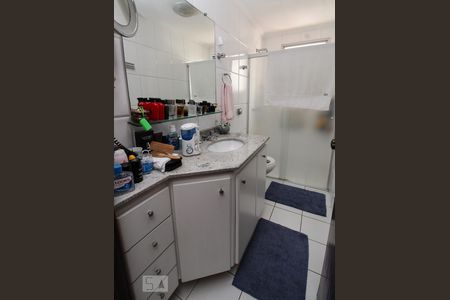 Apartamento à venda com 244m², 4 quartos e 2 vagasBanheiro da Suíte