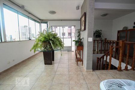 Apartamento à venda com 244m², 4 quartos e 2 vagasCobertura