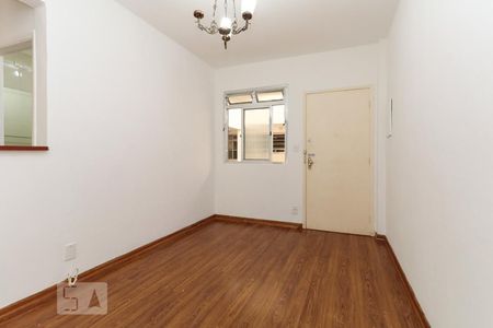 Apartamento à venda com 58m², 2 quartos e sem vagaSala