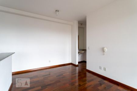 Sala de apartamento para alugar com 1 quarto, 43m² em Sumarezinho, São Paulo