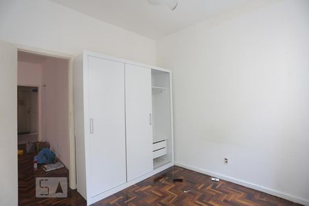 Quarto 1 de apartamento à venda com 2 quartos, 74m² em Copacabana, Rio de Janeiro