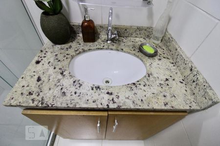 Apartamento à venda com 168m², 3 quartos e 1 vaga Apartamento à venda com 168m², 3 quartos e 1 vagaBanheiro - Pia