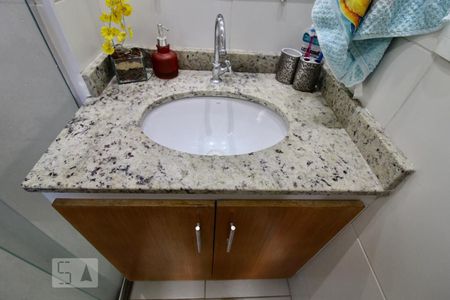 Apartamento à venda com 168m², 3 quartos e 1 vaga Apartamento à venda com 168m², 3 quartos e 1 vagaBanheiro da Suíte - Pia