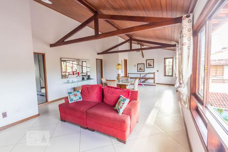 Casa de condomínio à venda com 269m², 4 quartos e 3 vagasSala 2