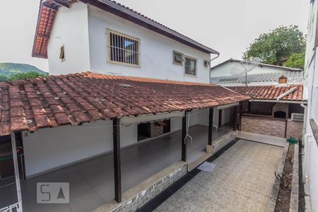 Casa de condomínio à venda com 269m², 4 quartos e 3 vagasÁrea Livre / Churrasqueira