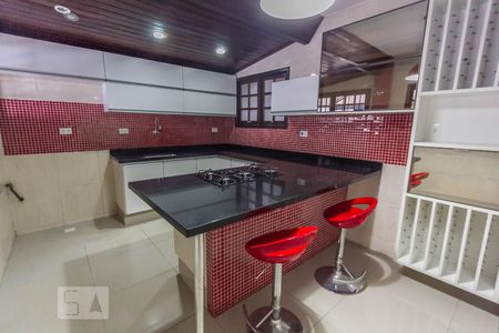 Casa de condomínio à venda com 269m², 4 quartos e 3 vagasCozinha 1