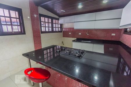 Casa de condomínio à venda com 269m², 4 quartos e 3 vagasCozinha 1