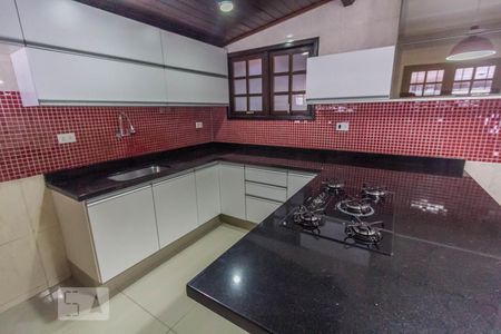 Casa de condomínio à venda com 269m², 4 quartos e 3 vagasCozinha 1