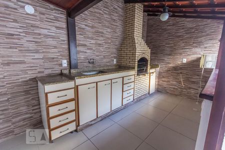 Casa de condomínio à venda com 269m², 4 quartos e 3 vagasChurrasqueira