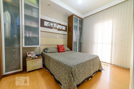 Apartamento à venda com 92m², 3 quartos e 2 vagas Apartamento à venda com 92m², 3 quartos e 2 vagasSuíte