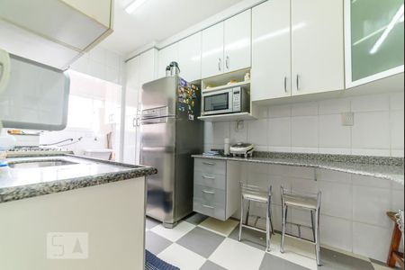 Apartamento à venda com 92m², 3 quartos e 2 vagas Apartamento à venda com 92m², 3 quartos e 2 vagasCozinha