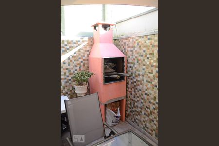 Casa à venda com 144m², 3 quartos e 2 vagasChurrasqueira