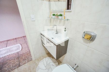 Casa à venda com 250m², 3 quartos e 3 vagasBanheiro de serviço