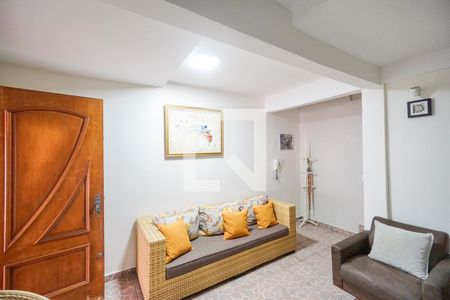 Sala de TV de casa à venda com 3 quartos, 250m² em Penha de França, São Paulo