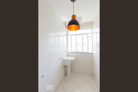 Apartamento para alugar com 65m², 2 quartos e 1 vagaÁrea de Serviço