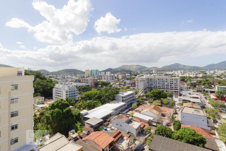 Apartamento para alugar com 65m², 2 quartos e 1 vagaVista