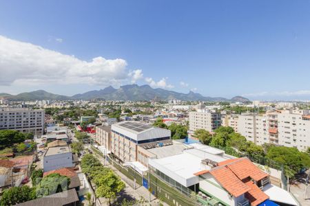 Apartamento para alugar com 65m², 2 quartos e 1 vagaVista