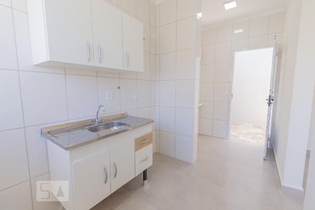 Casa de condomínio à venda com 55m², 2 quartos e 1 vagaCozinha e Área de Serviço