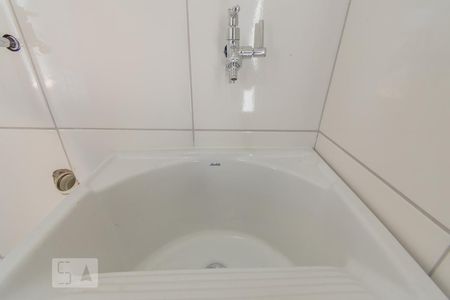 Casa de condomínio à venda com 55m², 2 quartos e 1 vagaPia