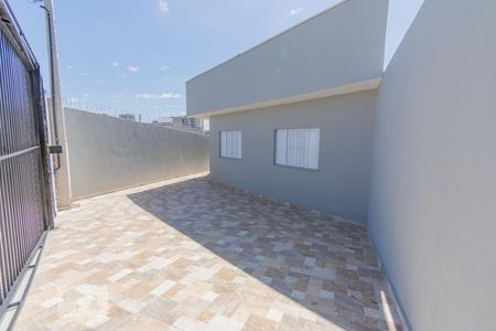 Casa de condomínio à venda com 55m², 2 quartos e 1 vagaGaragem
