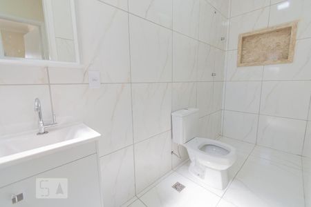 Casa de condomínio à venda com 55m², 2 quartos e 1 vagaBanheiro