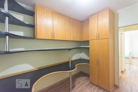Apartamento para alugar com 73m², 3 quartos e 2 vagas Apartamento para alugar com 73m², 3 quartos e 2 vagasQuarto 02