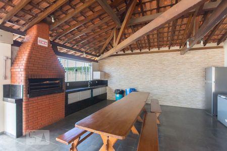 Apartamento para alugar com 73m², 3 quartos e 2 vagas Apartamento para alugar com 73m², 3 quartos e 2 vagasÁrea comum - Churrasqueira