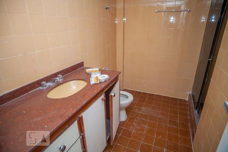 Apartamento à venda com 70m², 2 quartos e 1 vaga Apartamento à venda com 70m², 2 quartos e 1 vagaBanheiro