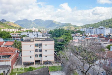 Apartamento à venda com 70m², 2 quartos e 1 vaga Apartamento à venda com 70m², 2 quartos e 1 vagaVista da Área de Serviço