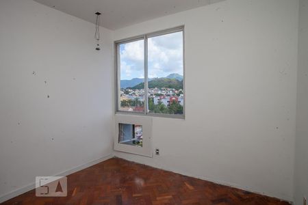 Quarto 1 de apartamento à venda com 2 quartos, 70m² em Taquara, Rio de Janeiro