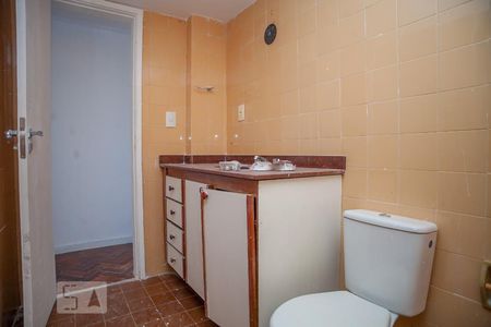 Apartamento à venda com 70m², 2 quartos e 1 vaga Apartamento à venda com 70m², 2 quartos e 1 vagaBanheiro