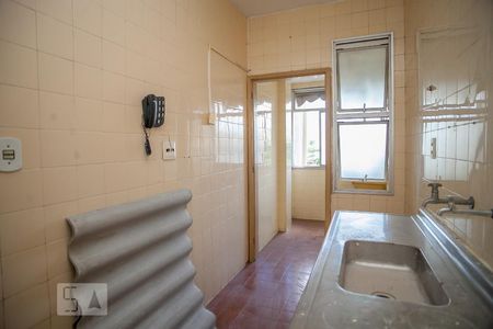 Apartamento à venda com 70m², 2 quartos e 1 vaga Apartamento à venda com 70m², 2 quartos e 1 vagaCozinha