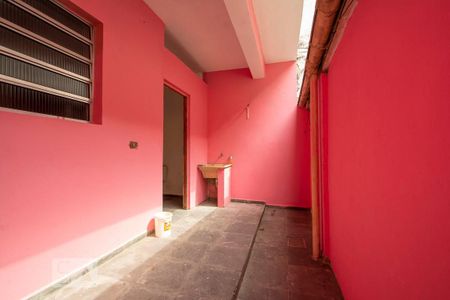 Casa para alugar com 90m², 2 quartos e 6 vagas Casa para alugar com 90m², 2 quartos e 6 vagasÁrea de Serviço