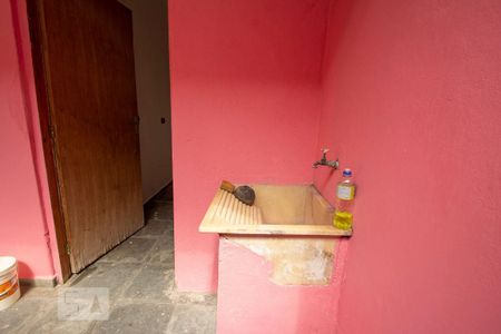 Casa para alugar com 90m², 2 quartos e 6 vagas Casa para alugar com 90m², 2 quartos e 6 vagasÁrea de Serviço