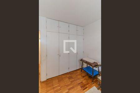 Apartamento à venda com 172m², 3 quartos e 1 vagaQuarto 1