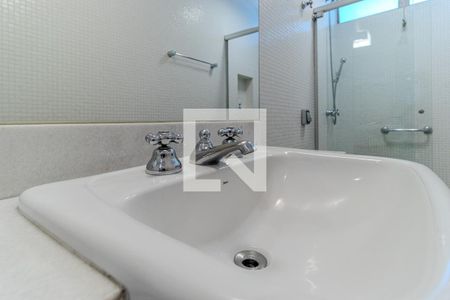 Apartamento à venda com 172m², 3 quartos e 1 vagaBanheiro Social