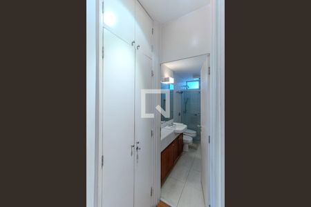 Apartamento à venda com 172m², 3 quartos e 1 vagaArmário