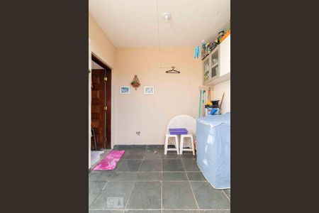 Casa à venda com 152m², 3 quartos e 2 vagasÁrea de Serviço