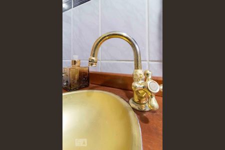 Casa à venda com 152m², 3 quartos e 2 vagasBanheiro da Suíte