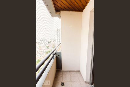 Varanda de apartamento para alugar com 3 quartos, 75m² em Santa Teresinha, São Paulo