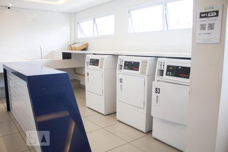 Apartamento para alugar com 35m², 1 quarto e sem vaga Apartamento para alugar com 35m², 1 quarto e sem vagaÁrea comum - Lavanderia