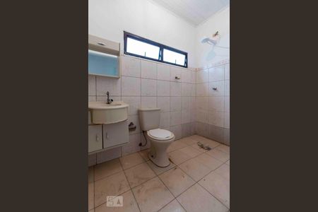 Casa para alugar com 80m², 2 quartos e sem vagaBanheiro