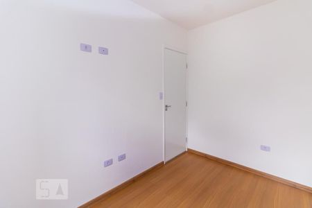 Quarto 2 de apartamento para alugar com 2 quartos, 43m² em Vila Isolina Mazzei, São Paulo