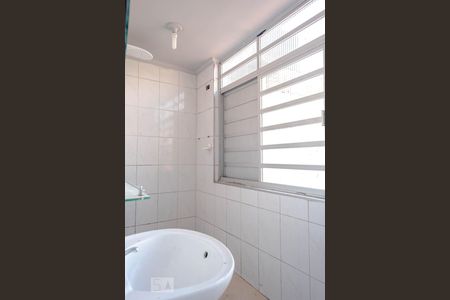 Casa à venda com 100m², 2 quartos e 1 vaga Casa à venda com 100m², 2 quartos e 1 vagaBanheiro 1 - Suíte